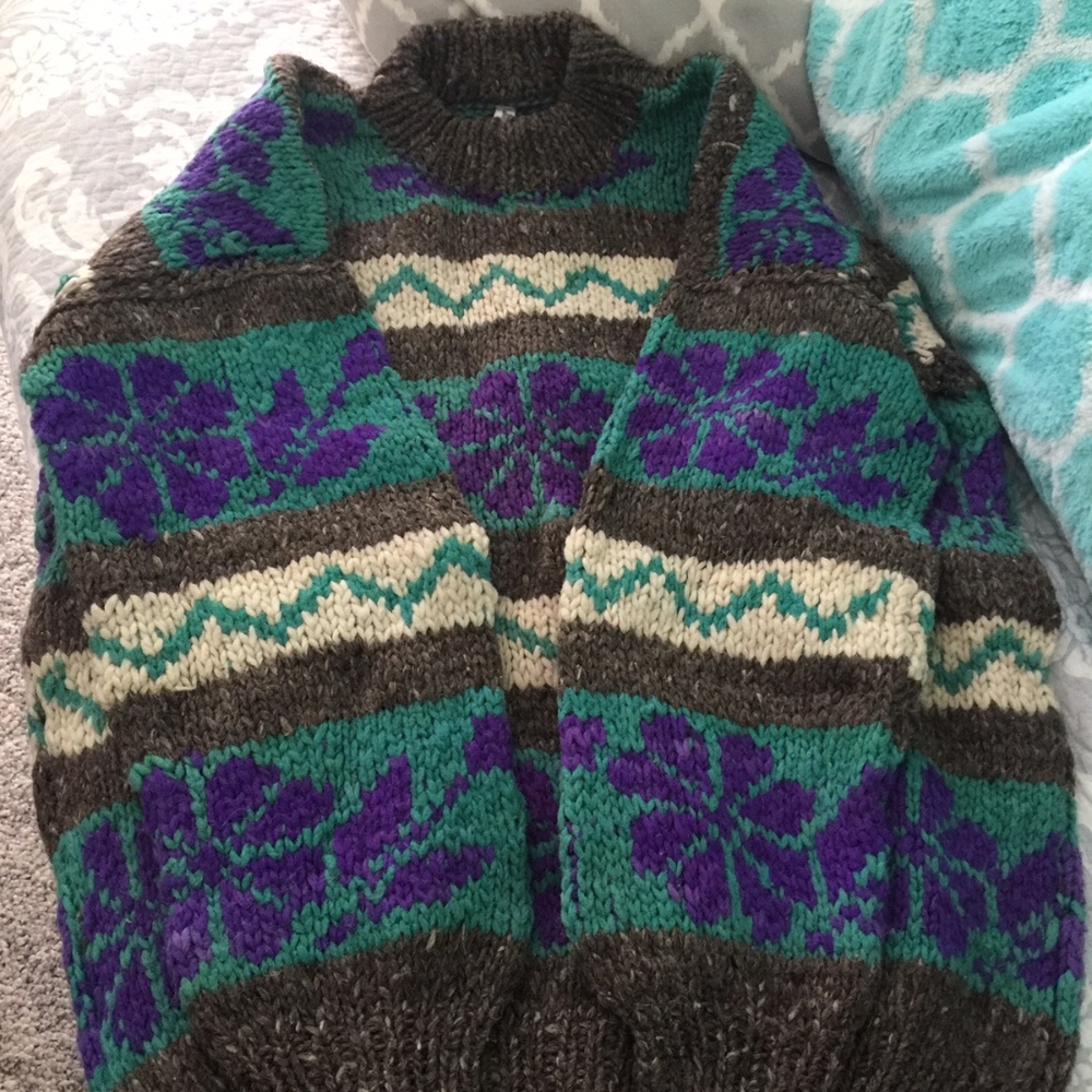 EUC vintage handmade wool sweater, size L